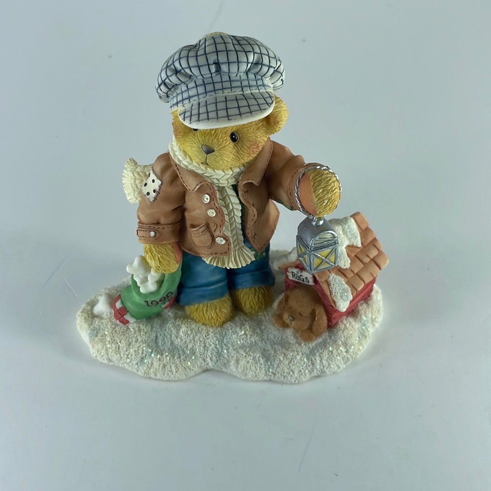 Vintage Cherished Teddies “always paws for holiday treats”